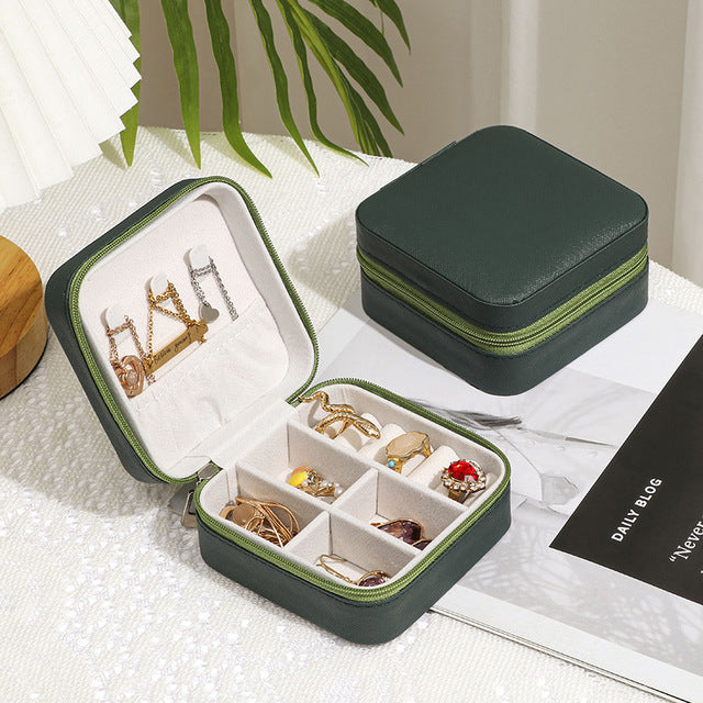 Zipper Jewelry Box